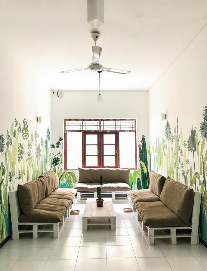 Bed & Bicycle Hostel Dehiwala-Mount Lavinia Luaran gambar