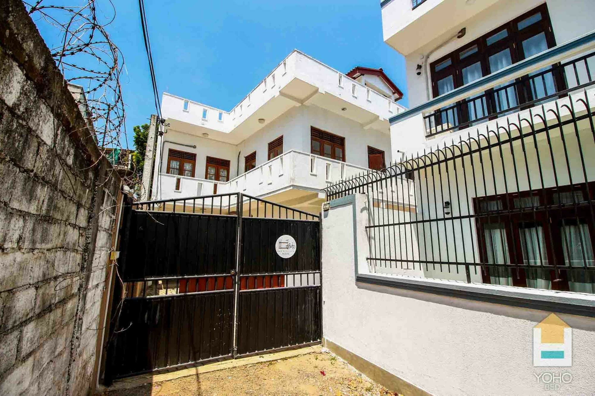 Bed & Bicycle Hostel Dehiwala-Mount Lavinia Luaran gambar